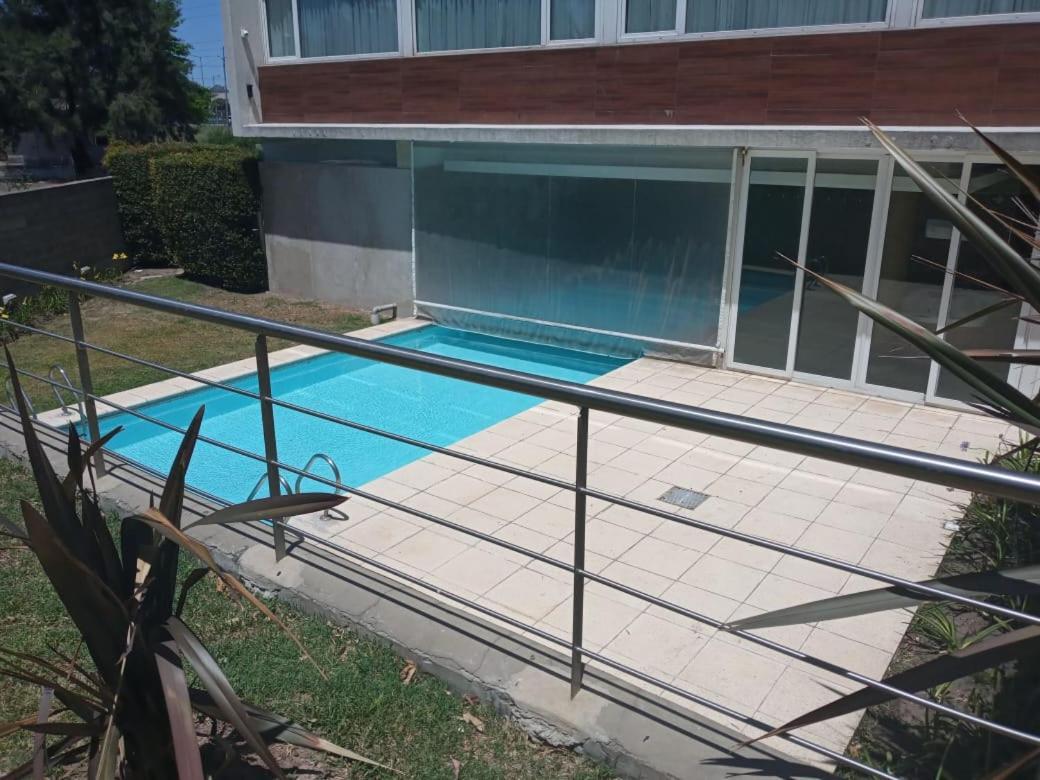 Pilar 4* Pilar (Buenos Aires)